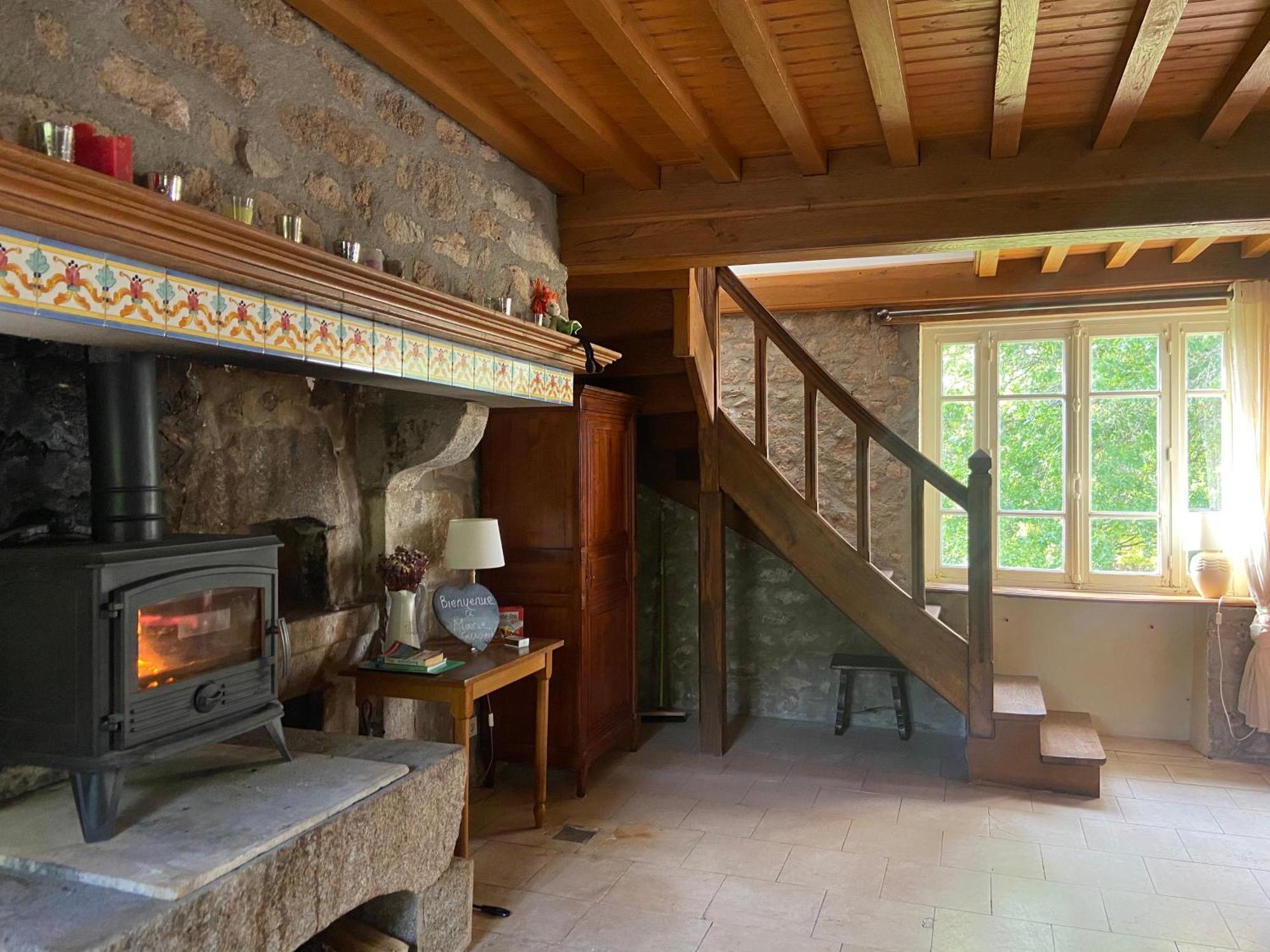 Morvan La Pastourelle Quarré-les-Tombes Exterior foto